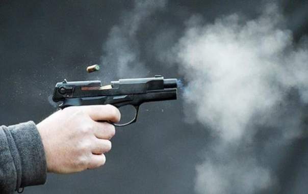 Черновцы: на улице мужчина стрелял из пистолета