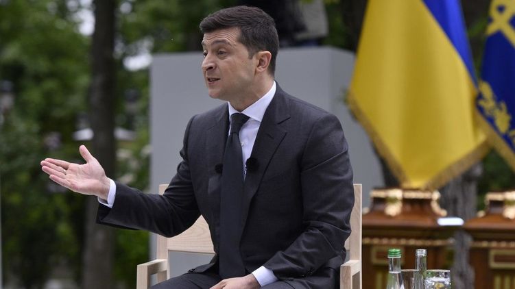 Баланс доверия украинцев к Зеленскому стал негативным