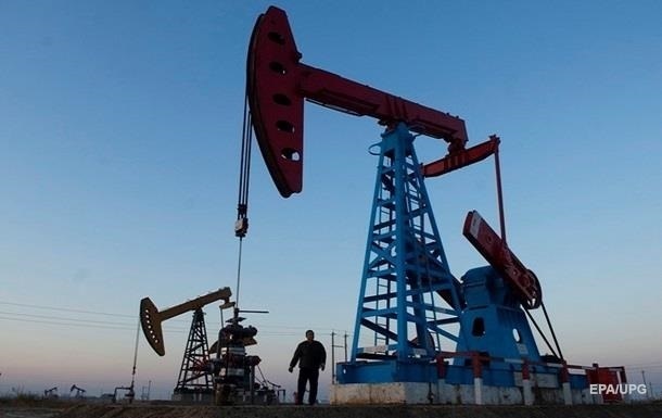 Нефть впервые с марта превысила 45 долларов