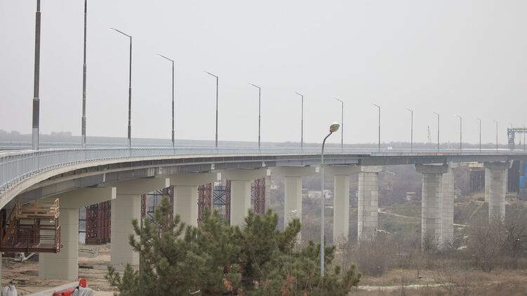 В Запорожье открыли новый мост через реку Старый Днепр (ФОТО)