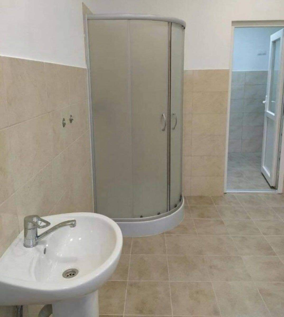 В Ровенской области торжественно открыли школьный туалет