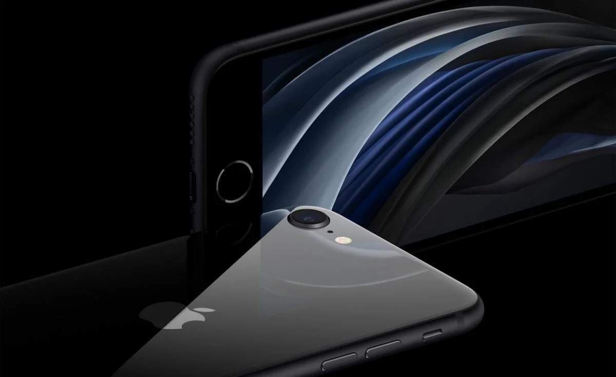 Apple выпустит iPhone SE третьего поколения